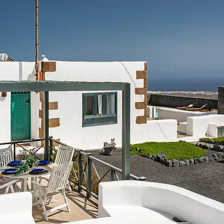 New Panorama - Stunning 5 Bedroom With Pool 别墅 La Asomada (Lanzarote)